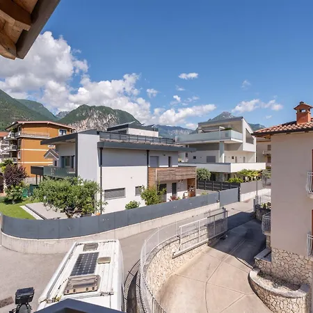 Fontana W/ Private Garden Διαμέρισμα